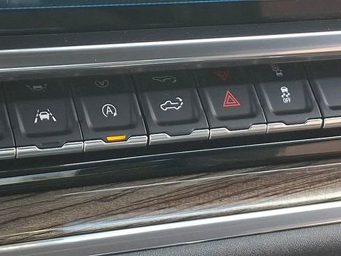 Used 2024 Chevrolet Silverado 1500 LT image 29