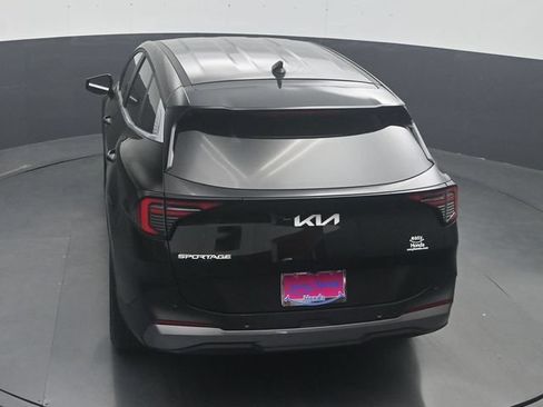 Used 2026 Kia Sportage LX FWD image 23