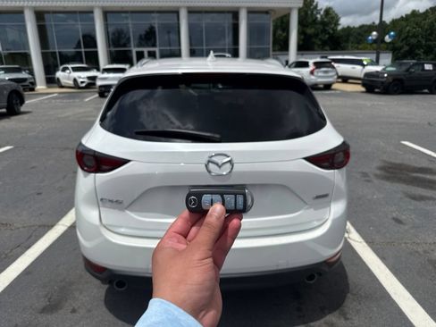 Used 2019 MAZDA CX-5 Grand Touring w/ GT Premium Package FWD image 9