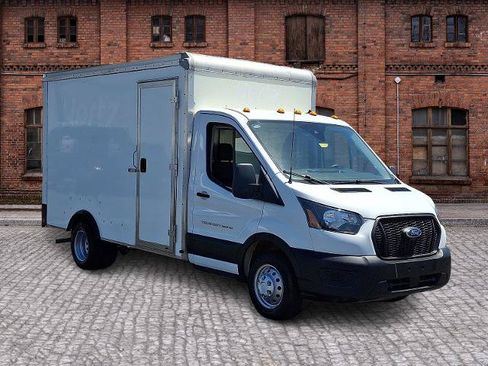 Certified 2023 Ford Transit 350 DRW RWD image 3