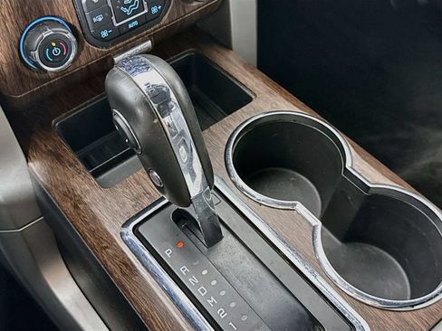 Used 2014 Ford F150 Lariat w/ Equipment Group 502A Luxury AWD/4WD image 18