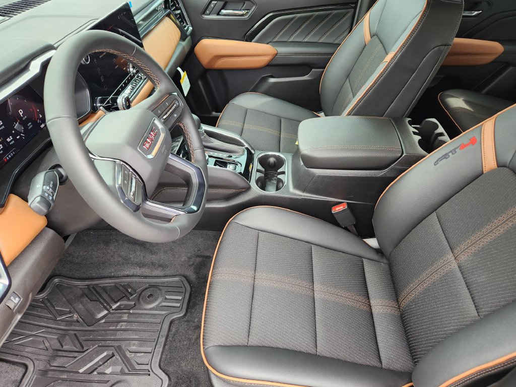 New 2026 GMC Canyon AT4 w/ Nightfall Essentials Package AWD/4WD image 8