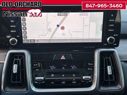Used 2023 Kia Sorento X-Line EX image 18
