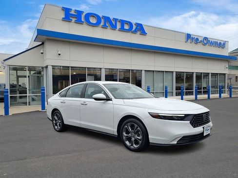 Used 2024 Honda Accord EX image 3