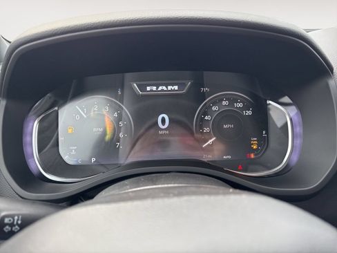 New 2026 RAM 1500 4x4 Crew Cab image 43