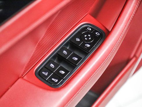Used 2018 Porsche Panamera 4S w/ Premium Package Plus AWD/4WD image 30
