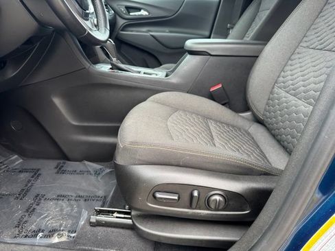 Used 2021 Chevrolet Equinox LT AWD/4WD image 5