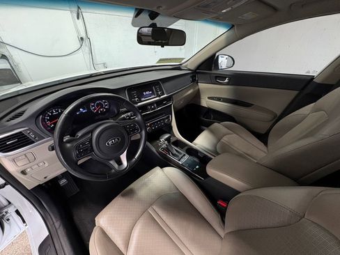 Used 2016 Kia Optima EX FWD image 21