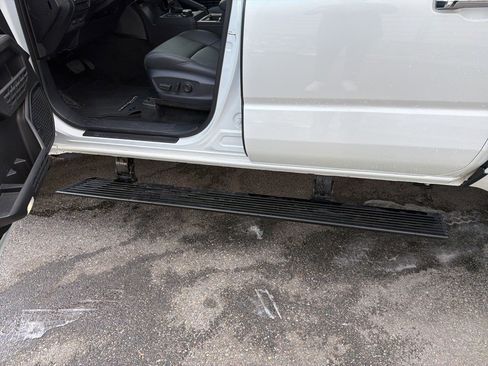 Used 2024 Toyota Tacoma Limited image 13