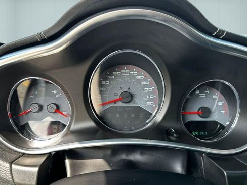 Used 2014 Dodge Avenger SXT w/ Sun/Sound Group image 16