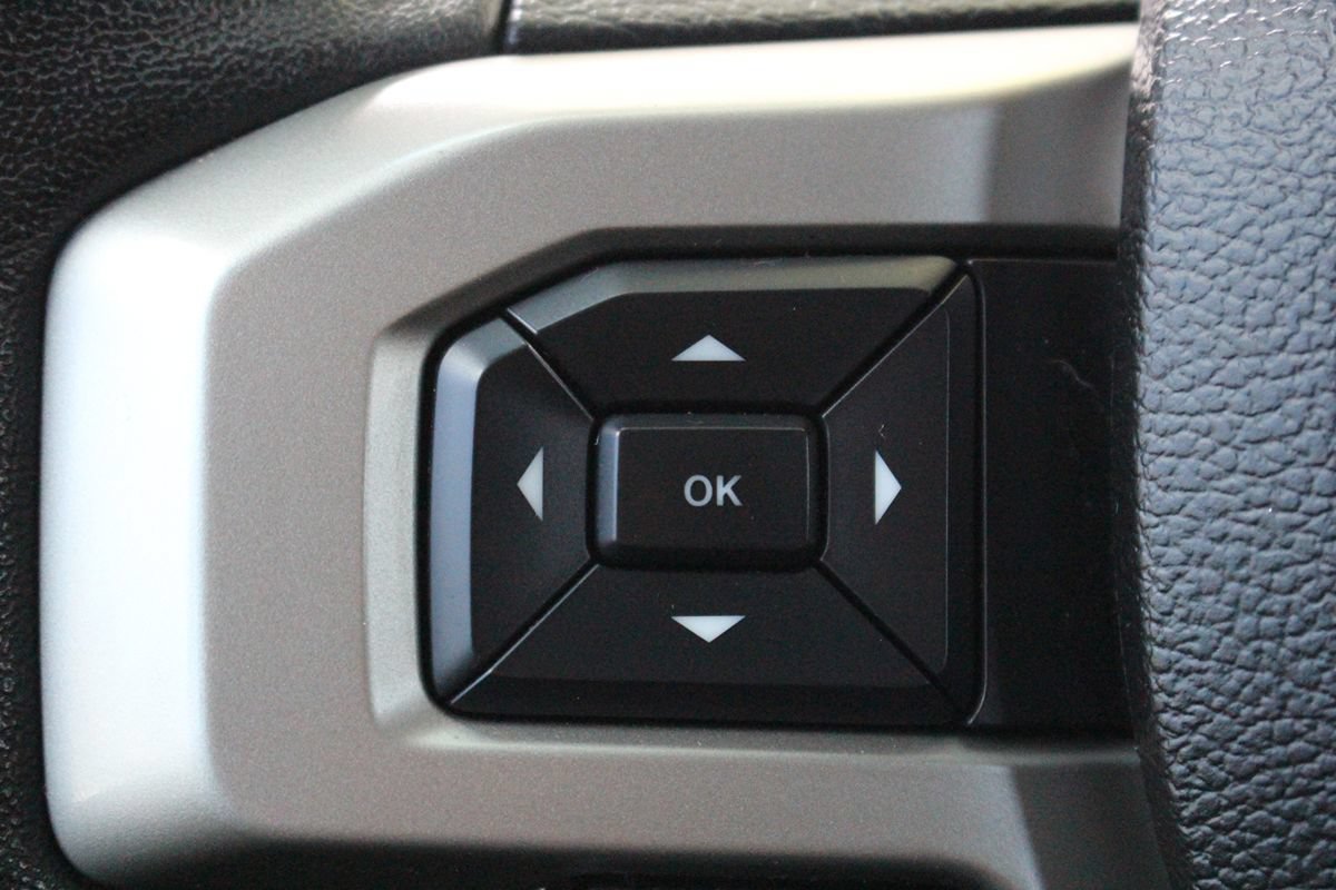 Used 2017 Ford F250 Lariat w/ Lariat Value Package AWD/4WD image 27