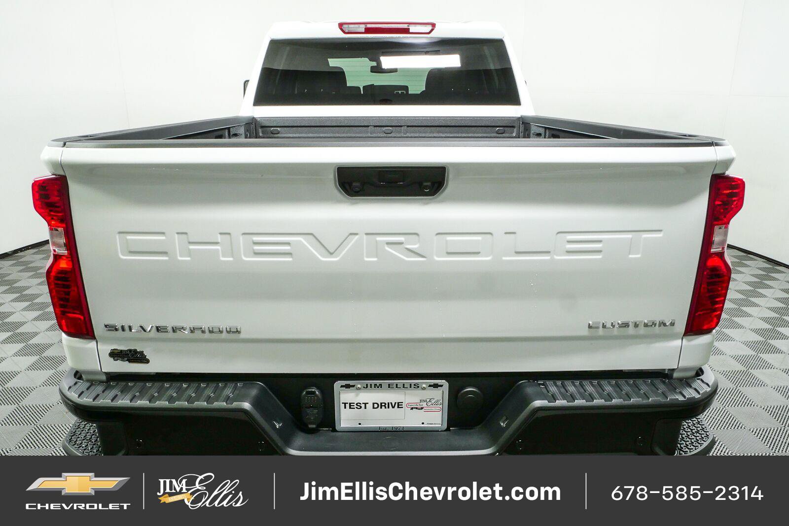 New 2026 Chevrolet Silverado 2500 Custom w/ Custom Value Package AWD/4WD image 25