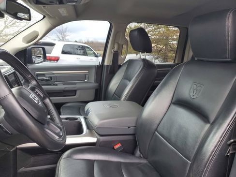 Used 2018 RAM 1500 Outdoorsman AWD/4WD image 17