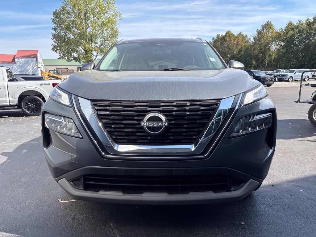 Used 2023 Nissan Rogue SV w/ SV Premium B Package AWD/4WD image 5