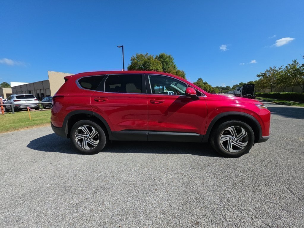 Certified 2023 Hyundai Santa Fe SE w/ Cargo Package FWD image 5