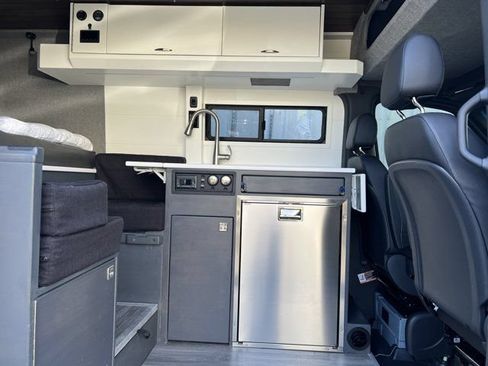 Used 2022 Mercedes-Benz Sprinter 2500 image 20