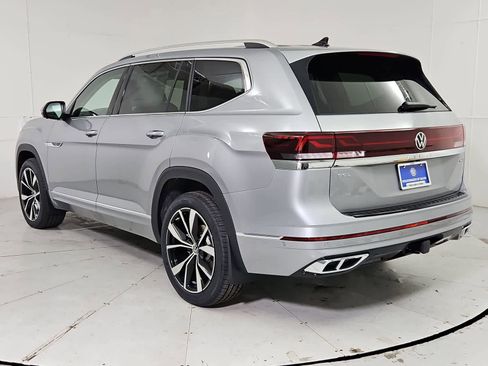 New 2026 Volkswagen Atlas SEL Premium R-Line AWD/4WD image 4