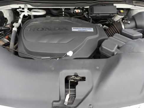 Used 2019 Honda Pilot Touring image 42