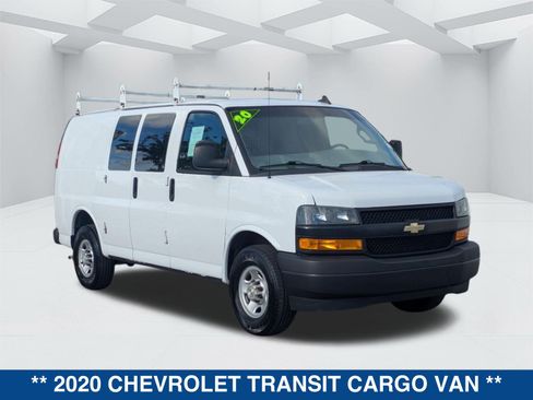 Used 2020 Chevrolet Express 2500 w/ Driver Convenience Package RWD image 4