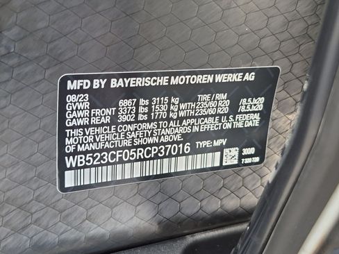 Used 2024 BMW iX xDrive50 AWD/4WD image 34