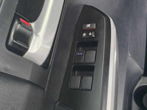 Used 2019 Toyota Tundra SR5 w/ TRD Off Road Package image 19