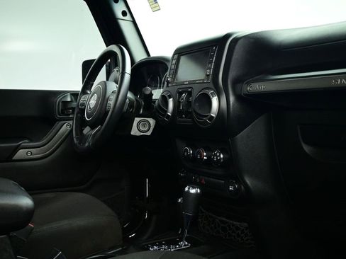 Used 2017 Jeep Wrangler Unlimited Sport w/ Quick Order Package 24S image 19