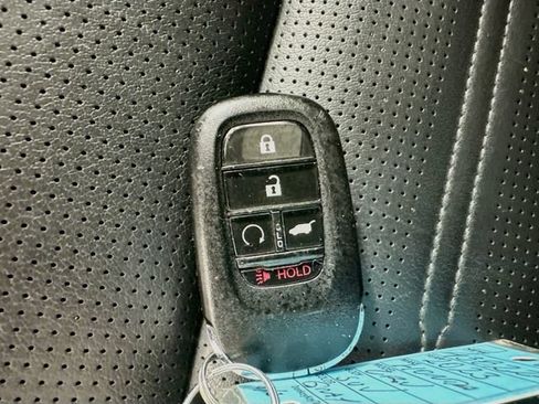 Used 2023 Honda CR-V EX-L image 17