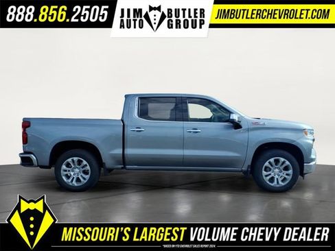 Used 2025 Chevrolet Silverado 1500 LTZ w/ LTZ Premium Package image 4