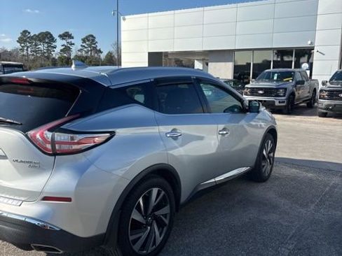 Used 2017 Nissan Murano Platinum w/ Platinum Technology Package image 3