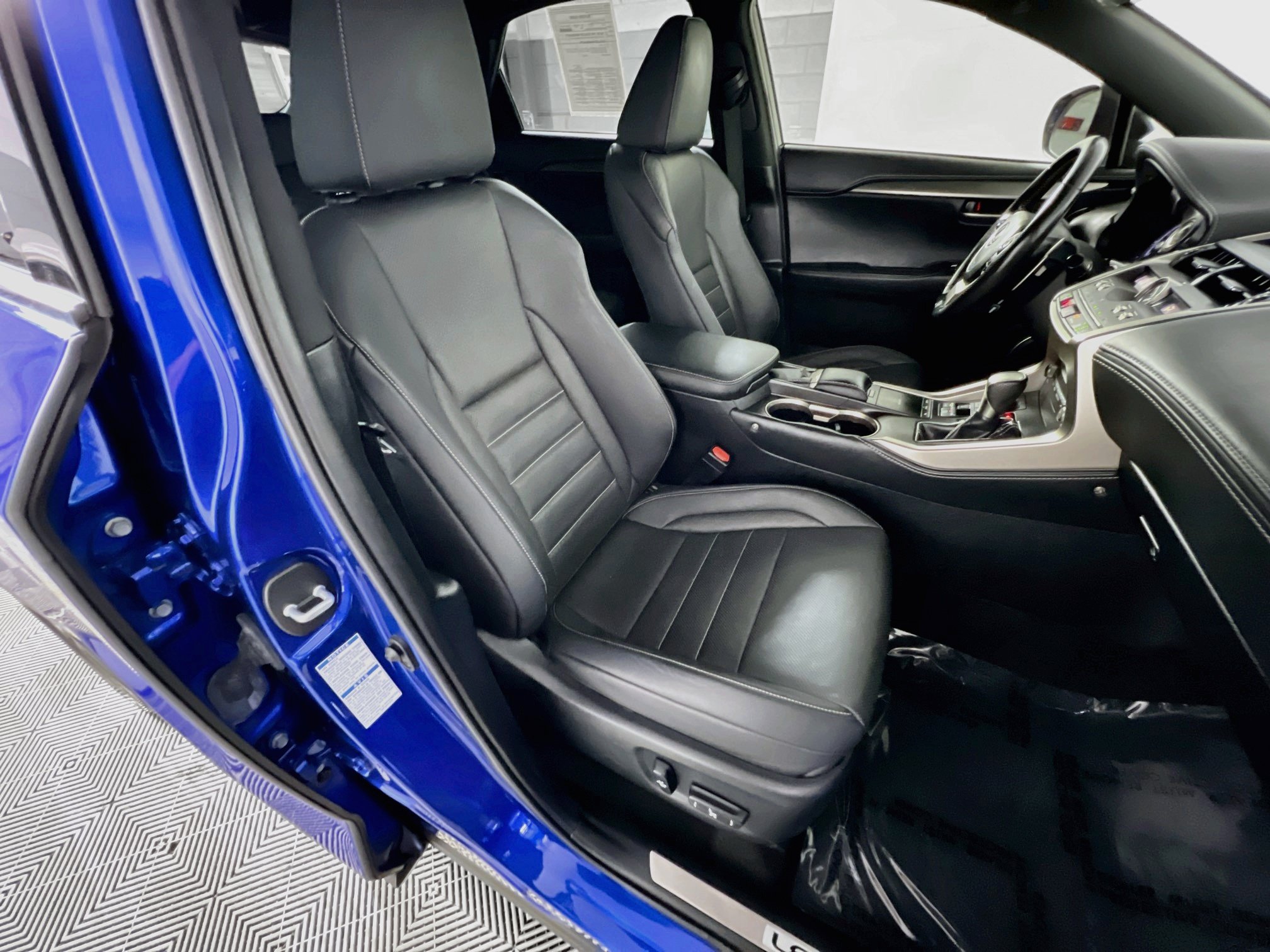 Used 2021 Lexus NX 300 F Sport w/ Accessory Package 2 AWD/4WD image 31
