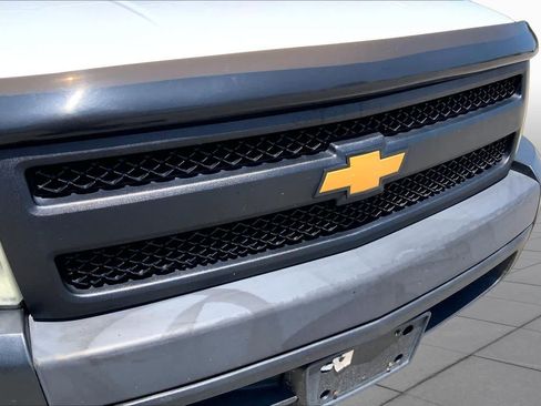 Used 2007 Chevrolet Silverado 1500 W/T RWD image 28