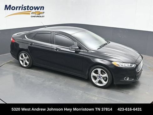 Used 2016 Ford Fusion SE w/ Equipment Group 201A FWD image 1