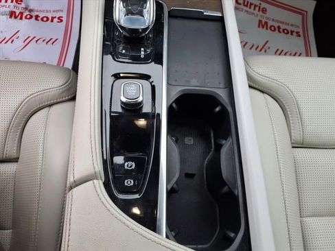 Used 2022 Volvo S90 B6 Inscription w/ Advanced Package image 13