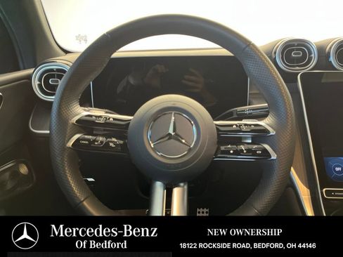 Used 2026 Mercedes-Benz GLC 300 4MATIC image 24