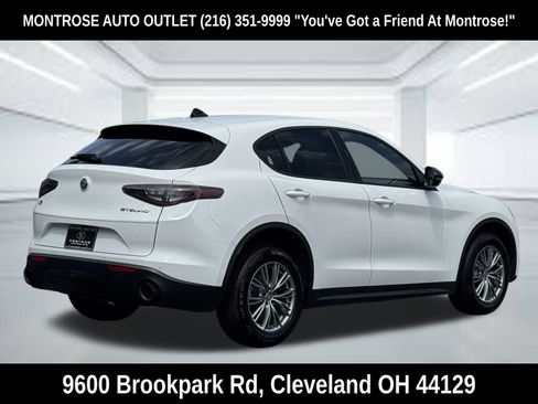 Used 2024 Alfa Romeo Stelvio Sprint AWD/4WD image 4