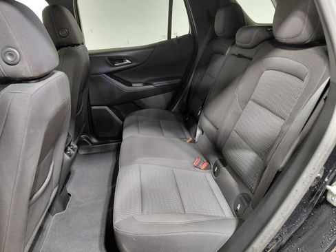 Used 2025 Chevrolet Equinox LT image 36