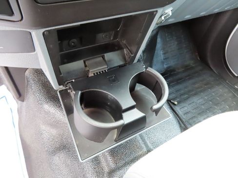 Used 2015 Ford F250 XL w/ Power Equipment Group image 37