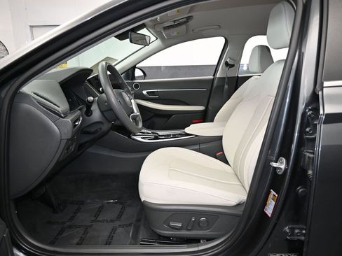 Used 2023 Hyundai Sonata SEL image 11