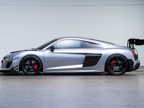 Used 2017 Audi R8 V10 AWD/4WD image 8