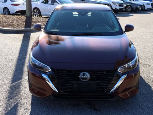 Used 2024 Nissan Sentra SV image 7