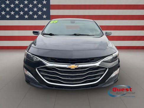 Used 2020 Chevrolet Malibu LT image 2