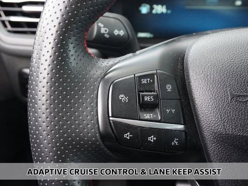 Used 2023 Ford Escape ST-Line Elite AWD/4WD image 4