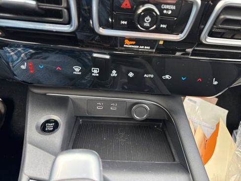 New 2026 Nissan Sentra SR w/ SR Premium Package image 18