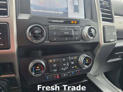 Used 2021 Ford F250 Platinum image 17