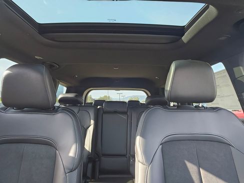 New 2026 Jeep Grand Cherokee L 4WD image 26