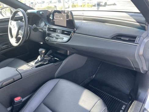 Used 2024 Lexus ES 350 350 w/ Accessory Package (Z1) image 29