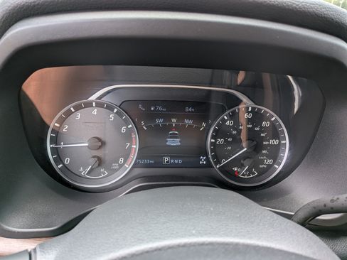 Used 2021 Nissan Titan Platinum Reserve w/ Moonroof Package AWD/4WD image 27