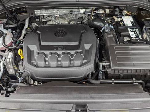 Used 2024 Volkswagen Tiguan S image 29