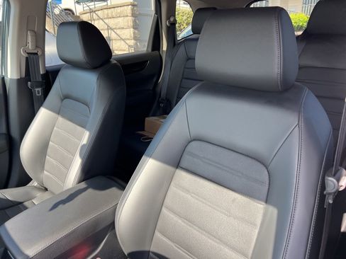 Used 2023 Honda CR-V EX-L image 7