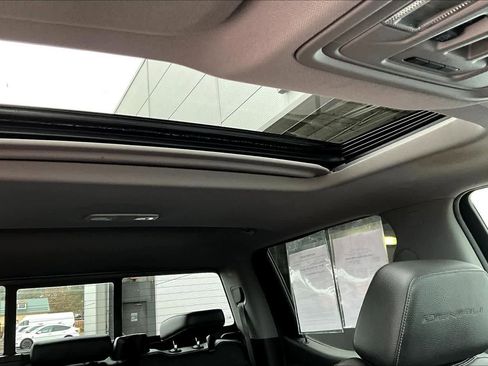 Used 2019 GMC Sierra 1500 Denali AWD/4WD image 30